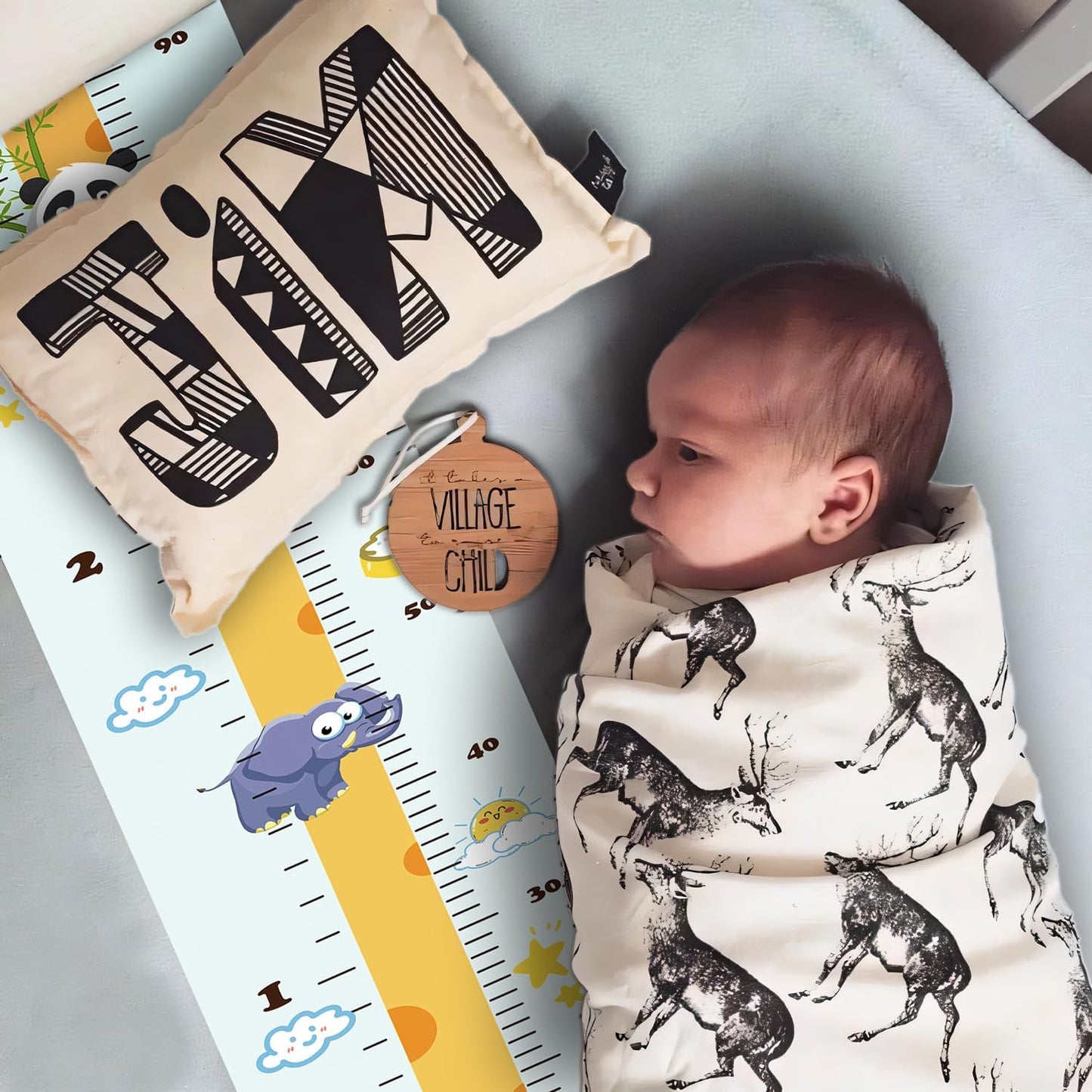 Kids Growth Chart, Wood Frame Fabric Canvas Height Measurement Ruler from Baby to Adult for Child's Room Decoration 7.9 x 79in (7.9 x 79in, Giraffe)