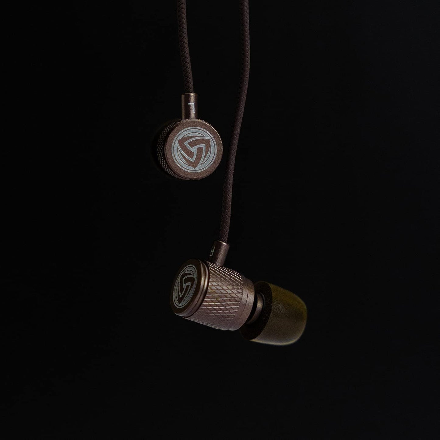 LUDOS Ultra USB C Headphones for iPhone 16 15 Pro Max Plus iPad Pro, 5 Years Warranty, Magnetic USB-C Earbuds for Samsung Galaxy S24 S23 Ultra S22 S21 FE S20 A55 A54 A53, USB Type C Earphones - Brown