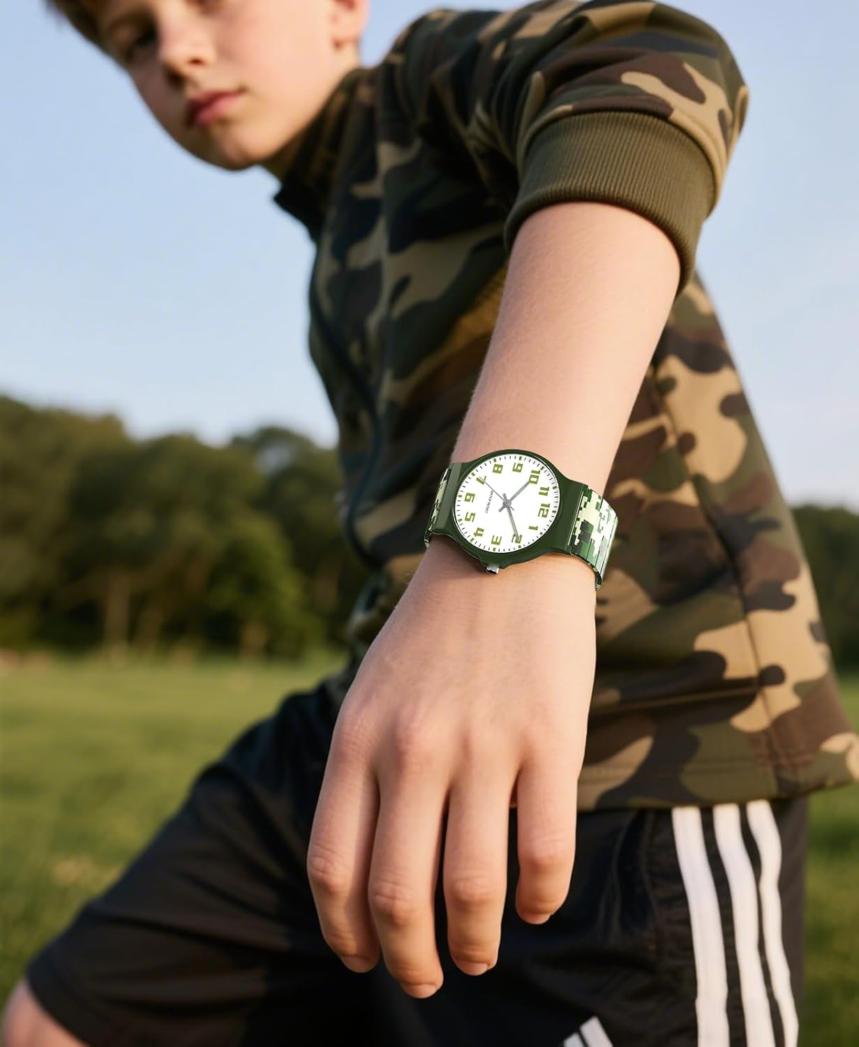 Kids Analog Watch Boys Girls, 30M Waterproof, Sports Watch for Boys, Easy to Read Children's Thin Dial Wrist Watches with Soft Band, for Ages 5-15 Kids Great Birthday Gifts Christmas Day