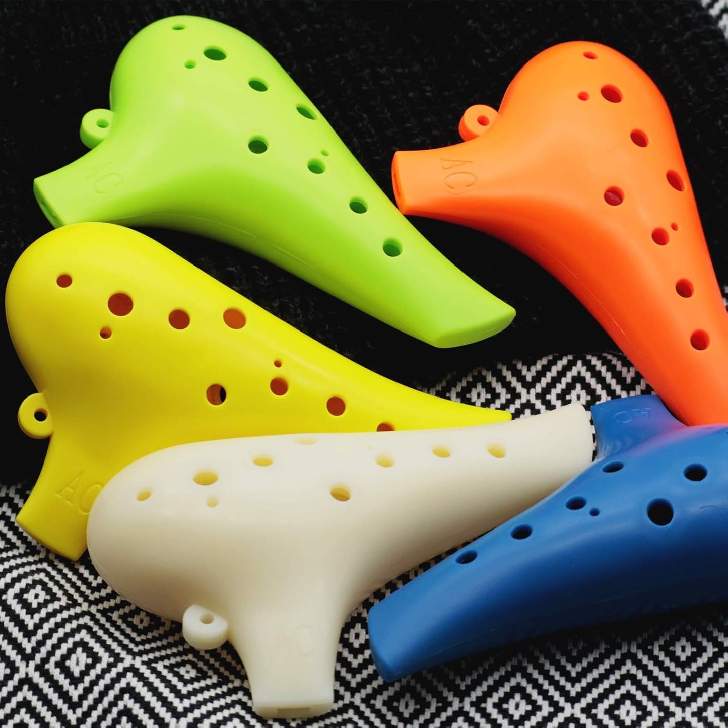 Aestivate Plastic Ocarina Instrument 12 Hole Ocarina Alto C 12-Hole Ocarina Instrument Easy Instrument (Blue)