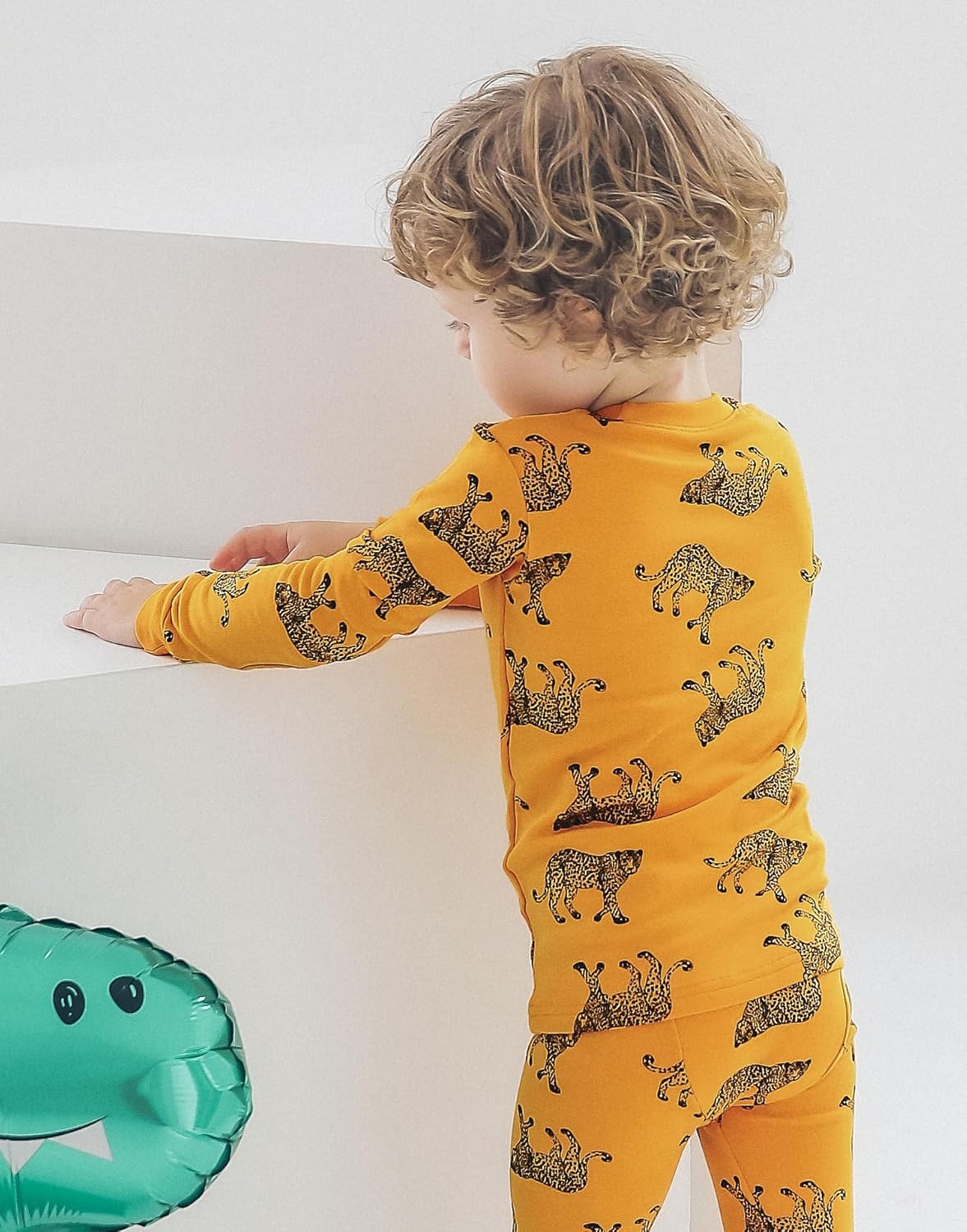 VAENAIT BABY 6M-12Y Kids Unisex Girls & Boys Soft Comfy Modal Tencel Sleepwear Pajamas 2pcs or 4pcs Set